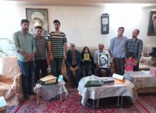 دیدار خادمیاران گلستان شهدا اصفهان با خانواده شهید شیخ مصطفی دهقانپور