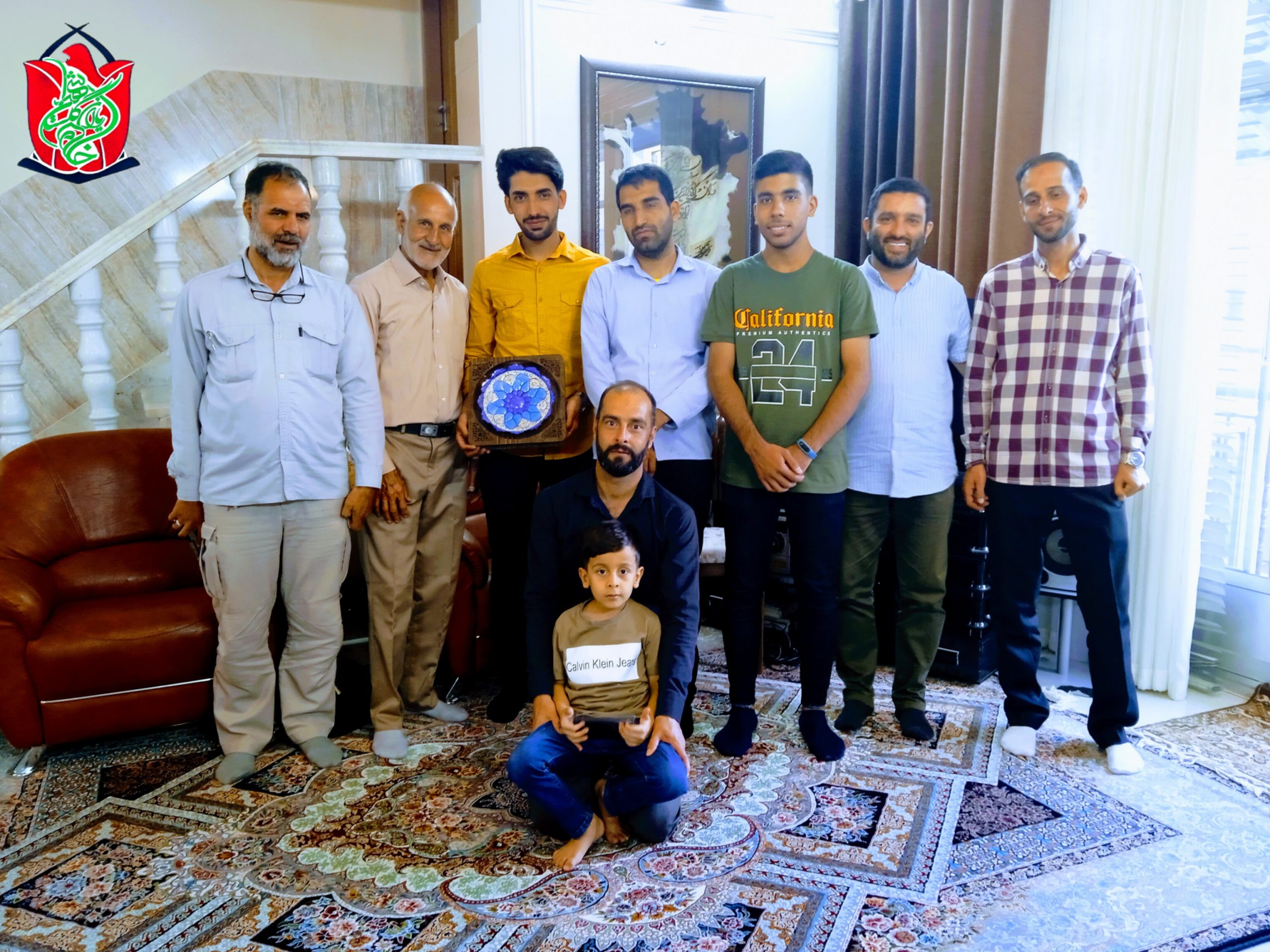 دیدار آسمانی ها منزل جانباز مدافع حرم اکبر ذوالفقاری با حضور فرمانده مدافع حرم جناب آقای عبدالمحمود محمودی به همراه جمعی از خادمیاران گلستان شهدای اصفهان (۱۴۰۲/۴/۱۳)
