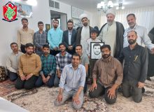 دیدار آسمانی ها منزل شهید مدافع حرم ابوالفضل علیجانی با حضور فرمانده مدافع حرم جناب آقای عبدالمحمودمحمودی به همراه جمعی از خادمیاران گلستان شهدای اصفهان(۱۴۰۲/۴/۲۰)