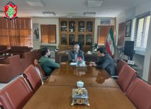 جلسه هم اندیشی مدیر و جانشین خادمیاران گلستان شهدا با فرماندار اصفهان