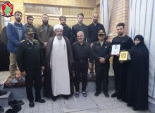 دیدار آسمانی ها منزل شهید مدافع امنیت امیر حسین زاده احمدی با حضور سرهنگ فرزانه (فرمانده کلانتری ۱۶) ،و جناب سرگرد سامی (جانشین سابق فرماندهی کلانتری ۱۶ فیض )به همراه جمعی از خادمیاران گلستان شهدای اصفهان (۱۴۰۲/۹/۲۰)