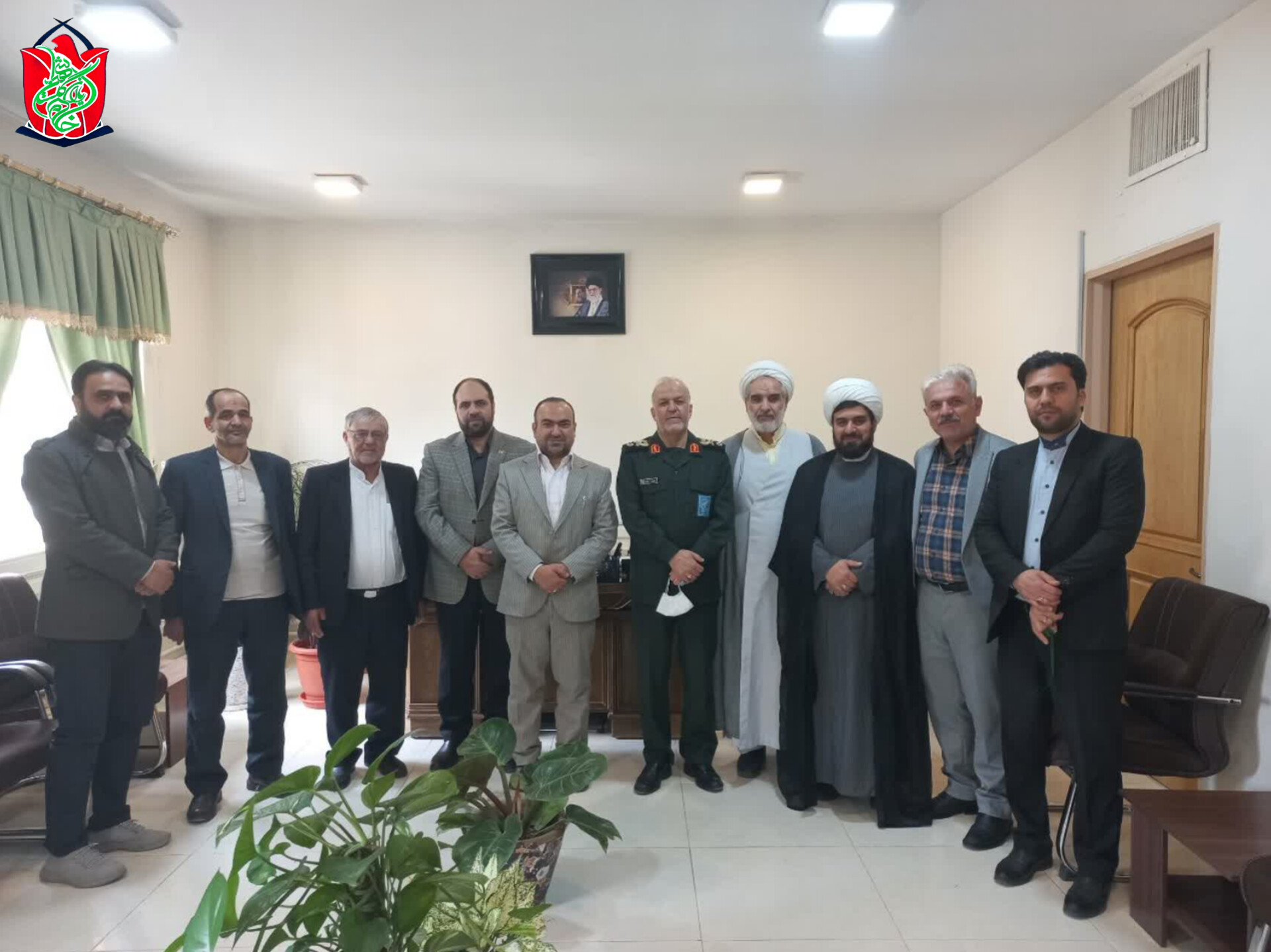 دیدار نوروزی مدیر وقائم‌مقام خادمیاران گلستان شهدای کشور با فرمانده سپاه صاحب الزمان(عج) استان اصفهان(سردار سرتیپ حاج مجتبی فدا)