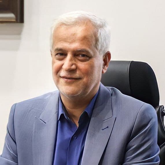 دکتر علی قاسم زاده (شهردار کلانشهر اصفهان) به جمع خادمیاران گلستان شهدای اصفهان پیوست