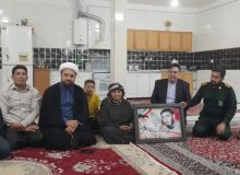 دیدار خادمیاران گلستان شهدای استان لرستان با خانواده های معظم شهداء منطقه طرهان