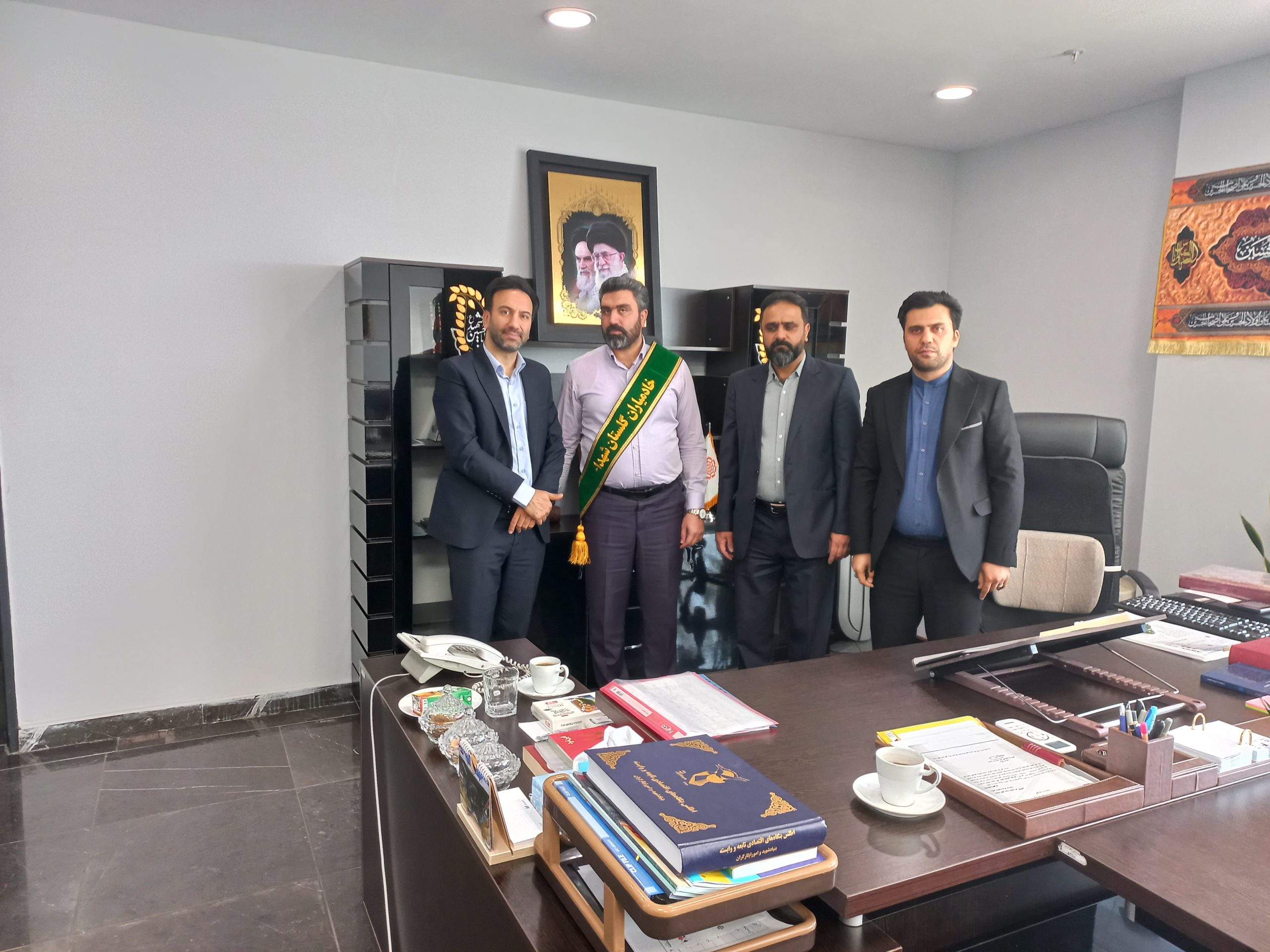مدیر کل حراست بنیاد شهید و امور ایثارگران کشور به جمع خادمیاران گلستان شهدا پیوست