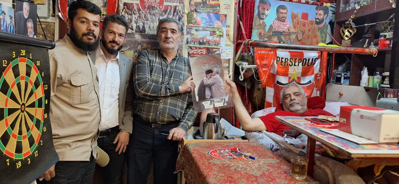 حضور مدیر خادمیاران استان خوزستان به همراه خانواده جمعی از شهدای مدافع حرم در آسایشگاه مجروحان ثارالله