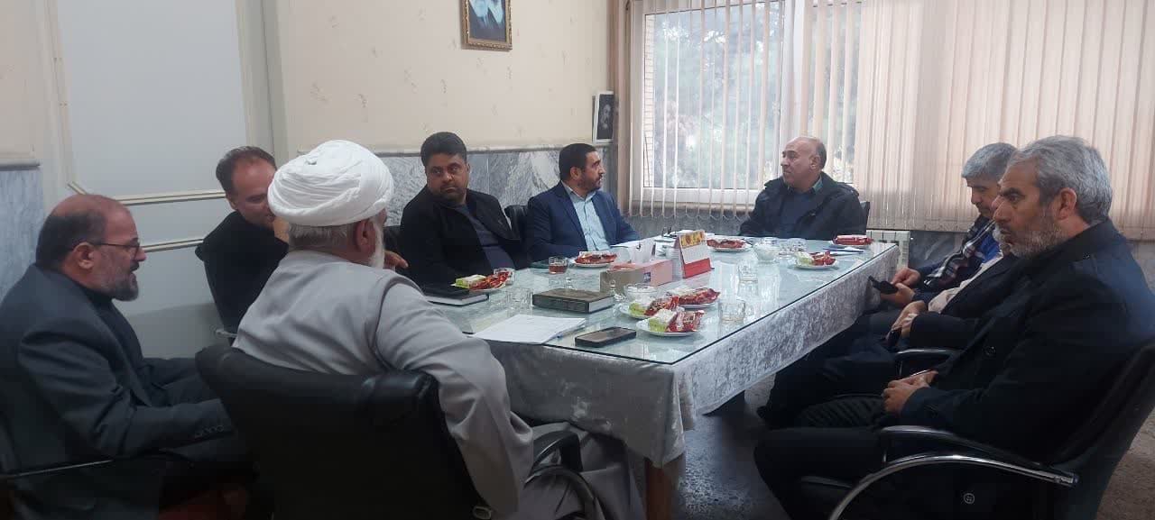 جلسه خادمیاران درباره برگزاری مراسم یلدای شهدایی