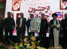 حضورجمعی از خادمیاران گلستان شهدای استان همدان در یادواره ۴۷۰ شهید کارگر استان همدان