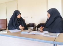 جلسه معاونت خواهران خادمیاران شهدای کشور با ستاد اقامه نماز استان اصفهان