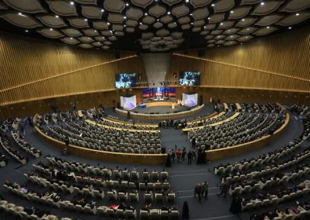 بازتاب خبری گزارش تصویری از اختتامیه اولین رویداد ملی شهدا در نگاه نسل نو