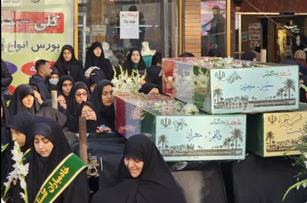 تشییع باشکوه پیکر شهدای گمنام در سنندج با حضور مردم و مسئولان