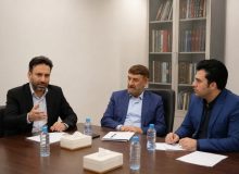 جلسه اعضای هیئت مدیره خادمیاران شهدای کشور با جناب دکتر آقا محمدی