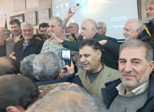 عکس یادگاری پیشکسوتان دفاع مقدس با سردار سپهبد شهید پاکپور