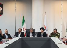 تجلیل از خادمیاران،مسئولین و دست اندرکاران اولین رویداد ملی شهدا در نگاه نسل نو
