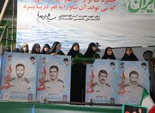 حضور خادمیاران شهدای شهرستان بروجرد در تجمعات شبانه؛ خونخواهی رهبر شهید و میثاق با ولایت